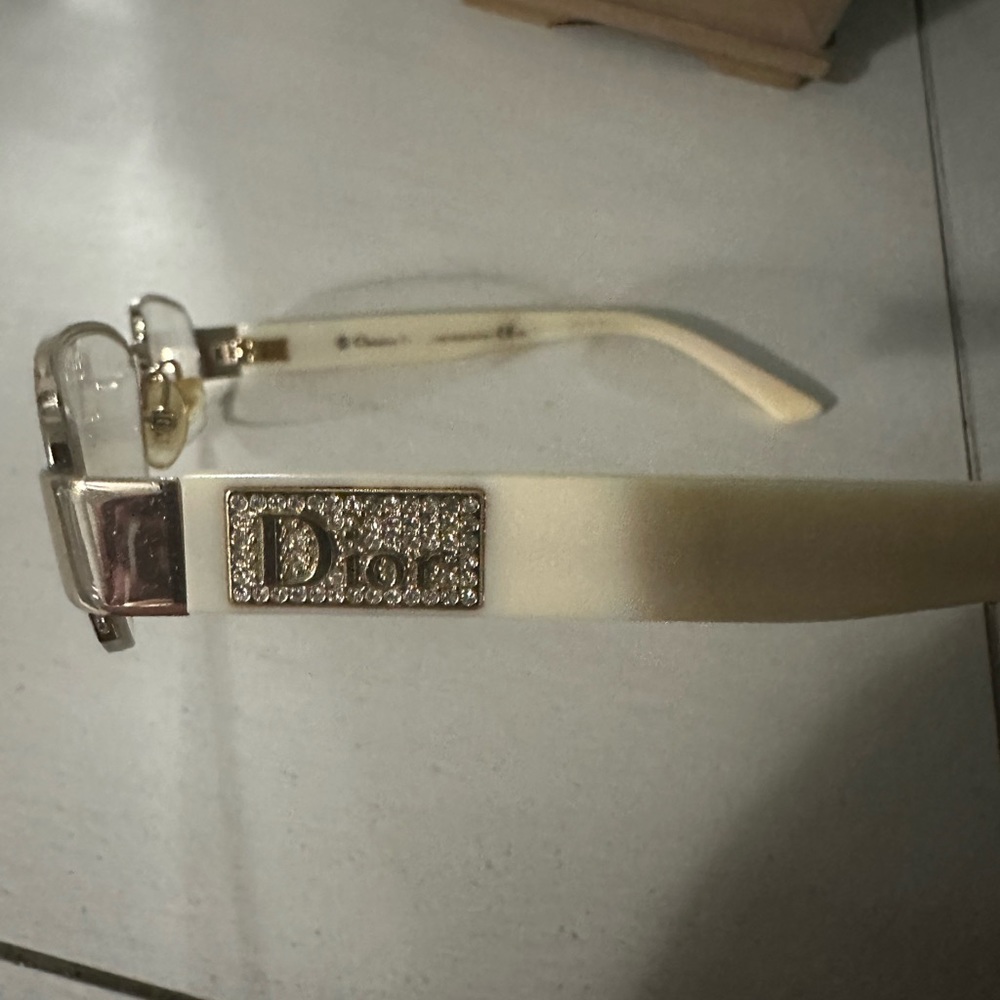 Authentic Christian do your reading glasses